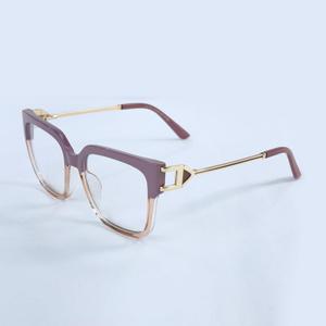 Blue Light Blocking Computer Glasses  Anti-Eye Strain Transition Eyewear for Women  UV Protection & Stylish Frame (Beige)