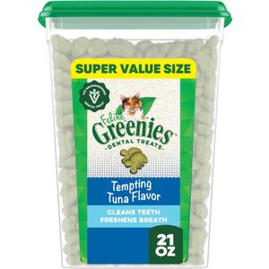 Greenies Feline Veterinarian-Recommended Adult Natural Dental Cat Treats, Tempting Tuna Flavor, 21 oz. Tub (EXP 11/01/26)