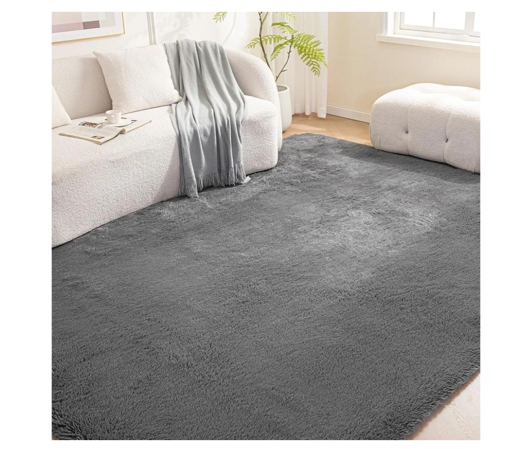 Amazon Basics Fluffy Washable Area Rug, Shaggy Carpet for Living Room, Bedroom, 5' W × 7' L, Dark Gray
