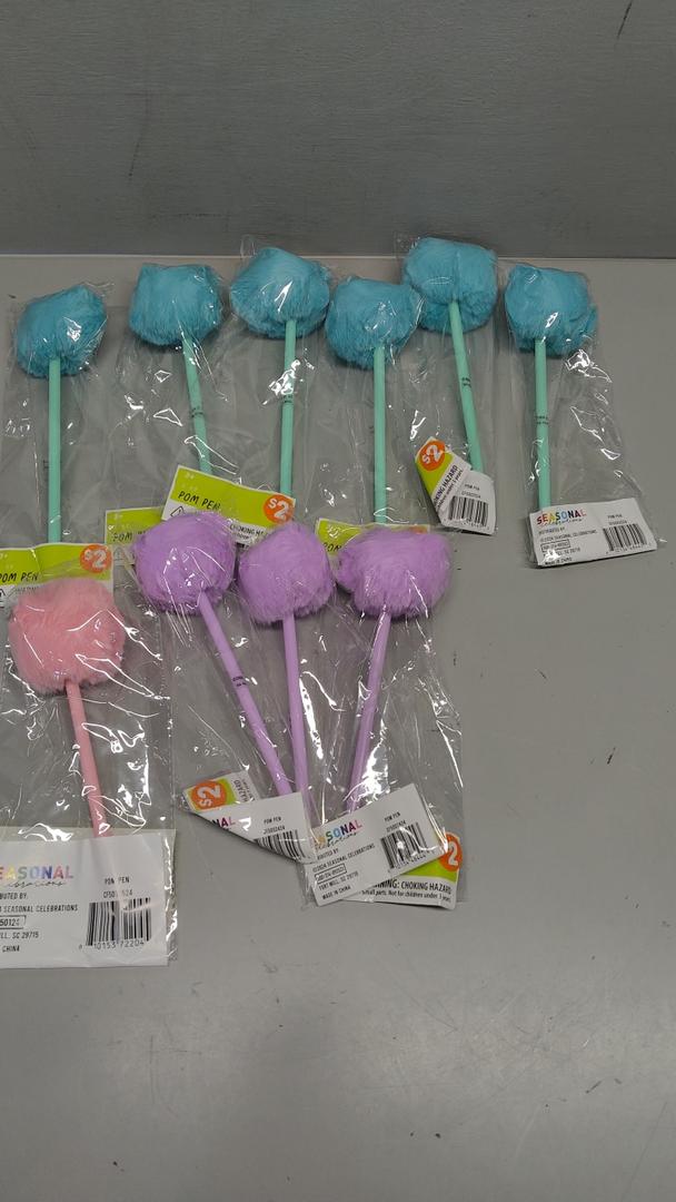 10 Pieces Fluffy Ball Pens Plush Pens Macaron Color Ballpoint Blue Gel Ink, for Office Supply, Coworkers, Women, 3  colors