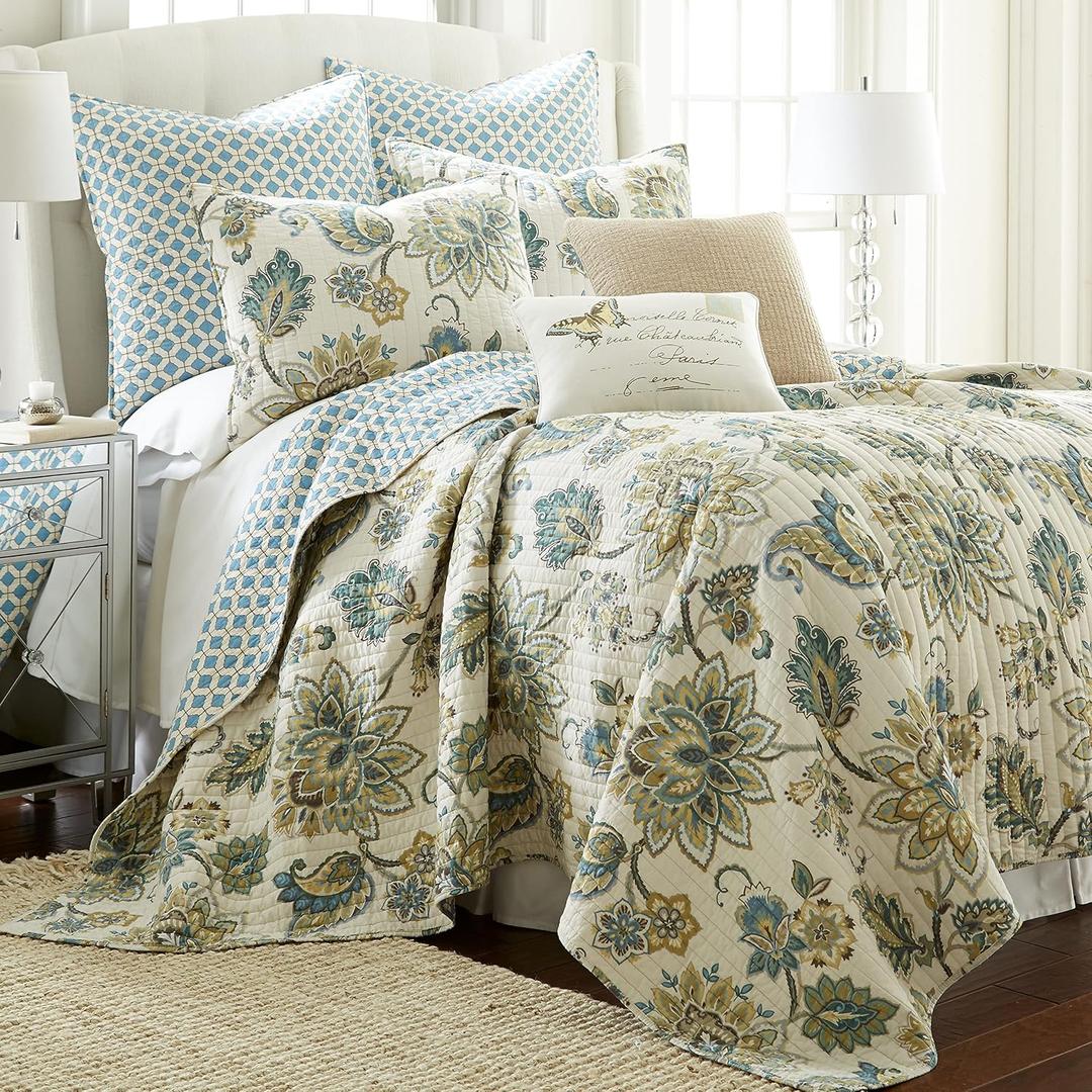 Levtex Home - Grey Palladium Quilt Set - Full/Queen Quilt 88x92in. + Two Standard Pillow Shams 26x20in. - Paisley - Green, Yellow, Grey, Blue, and White - Reversible - Cotton Fabric