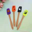 Hemoton 4pcs Halloween Wooden Handle Silicone Scraper Cream Spatula Baking Gadget Baking Supplies Kitchen Utensil for Home Bakery (Ghost + Black Cat + Pumpkin + Spider Pattern)