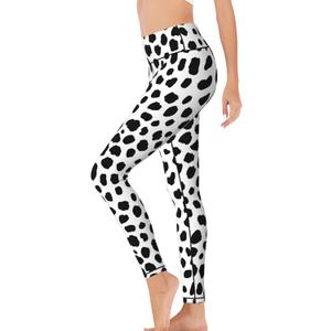 Yaateeh Dalmatian Dog Pattern High Waist Yoga Pants Tummy Control Workout Running Leggings Capri for Women, Small