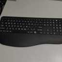 Large Print Wireless Backlit Keyboard Rechargeable Quiet Low-Profile Keys, 7-Color Light up with Memory Setting, Ergonomic Full Size with Extra-Large Wrist Rest for Computer/Laptop Windows, Black