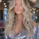 Highlight Ash Blonde Wig 18 Inch Medium Length Wavy Glueless Ombre Mixed Brown Grey Blonde Lace Front Wig Pre Plucked HD 13x4 Synthetic Lace Front Wigs for Women