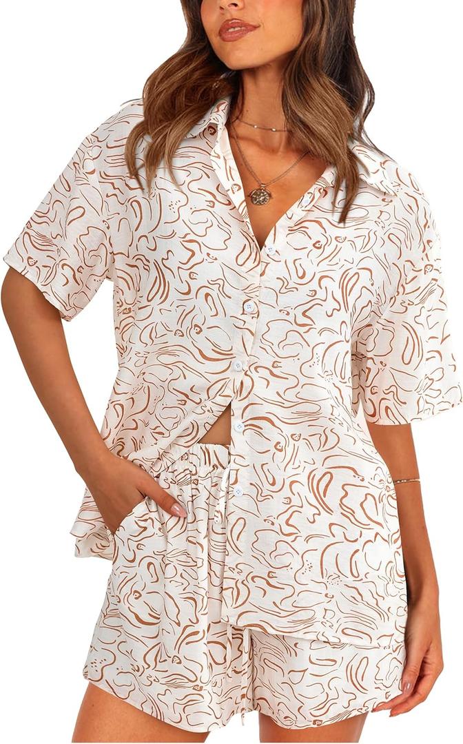 PRETTYGARDEN Women Summer 2 Piece Beach Outfits Printed Short Sleeve Tops Lounge Shorts Casual Tracksuit Set (XX-Large, Beige)