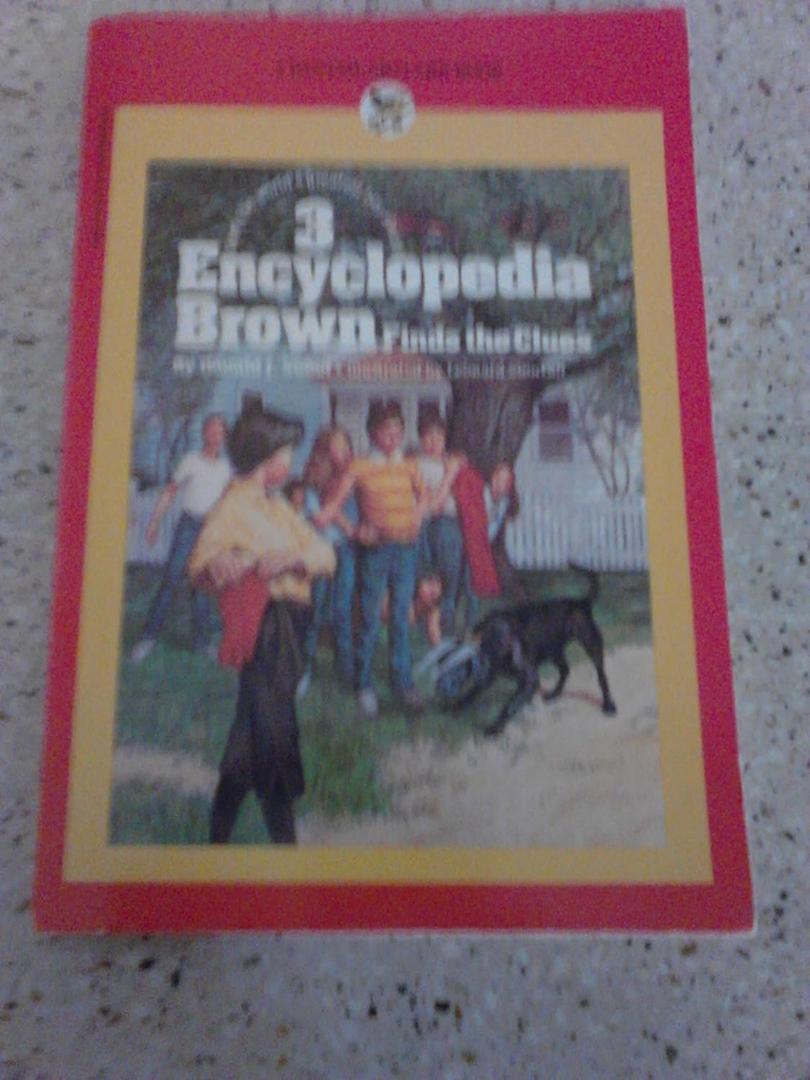 Encyclopedia Brown Finds the Clues (Book 3)