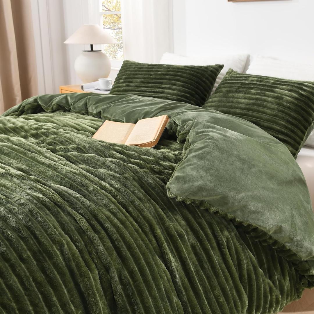 Andency Olive Green Fluffy Duvet Cover Queen, Striped Plush Microfiber Fleece Comforter Cover, Ultra-Soft Lightweight Bed Set, 3 Piece Warm Faux Fur Bedding for All Season, Two-Way Zipper