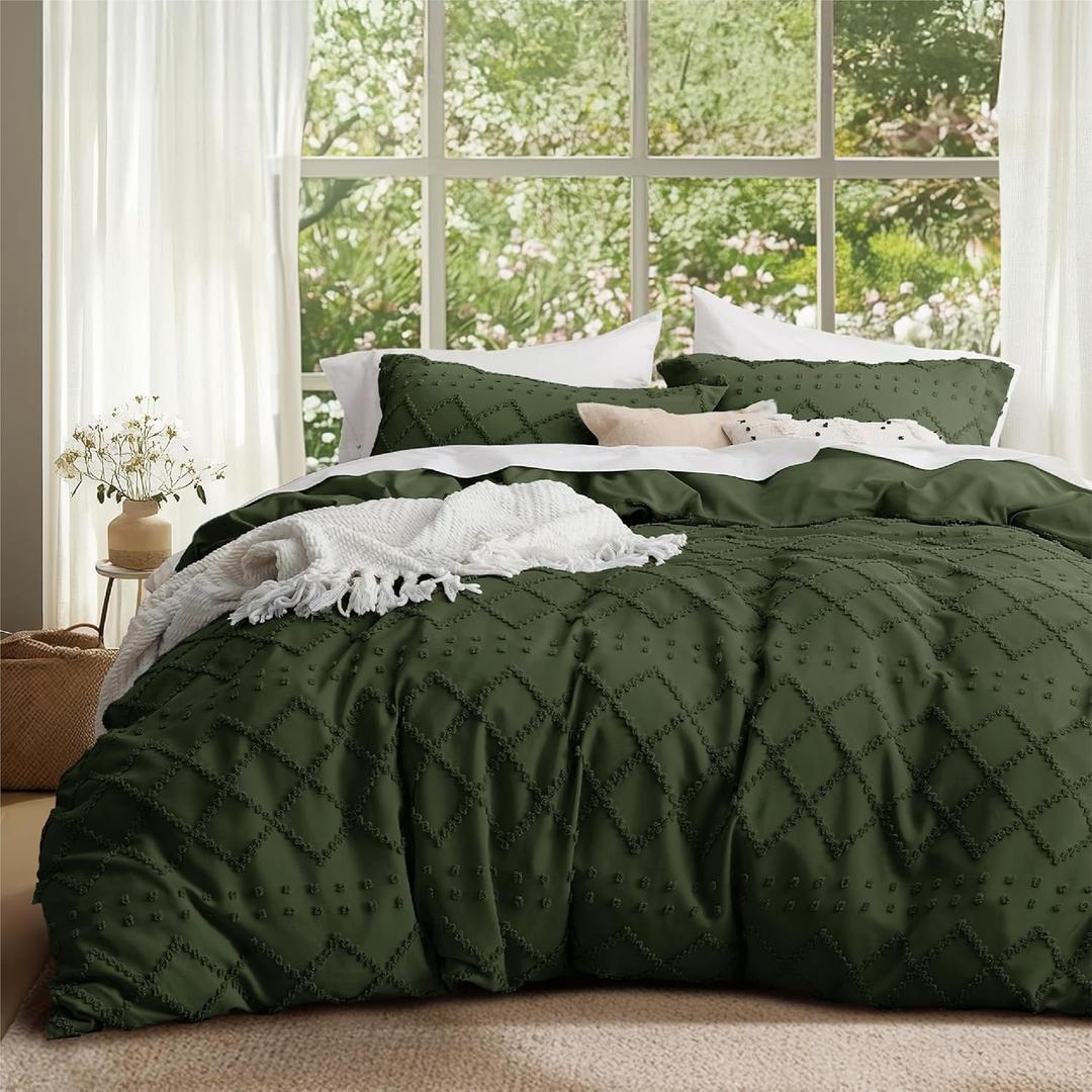 Bedsure Boho Duvet Cover Queen Size - Boho Bedding, Tufted Queen Duvet Cover for All Seasons, 3 Pieces Embroidery Shabby Chic Home Bedding,Comforter Not Included (Dark Geen, 90" x 90")