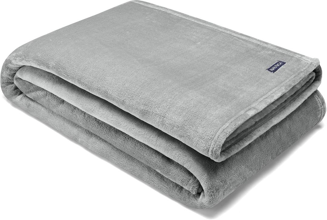 Nautica - Twin Blanket, Soft Plush Fleece Bedding, Ideal for Bed or Couch, Dorm Essentials, Oeko-Tex Certified (Solid Grey)