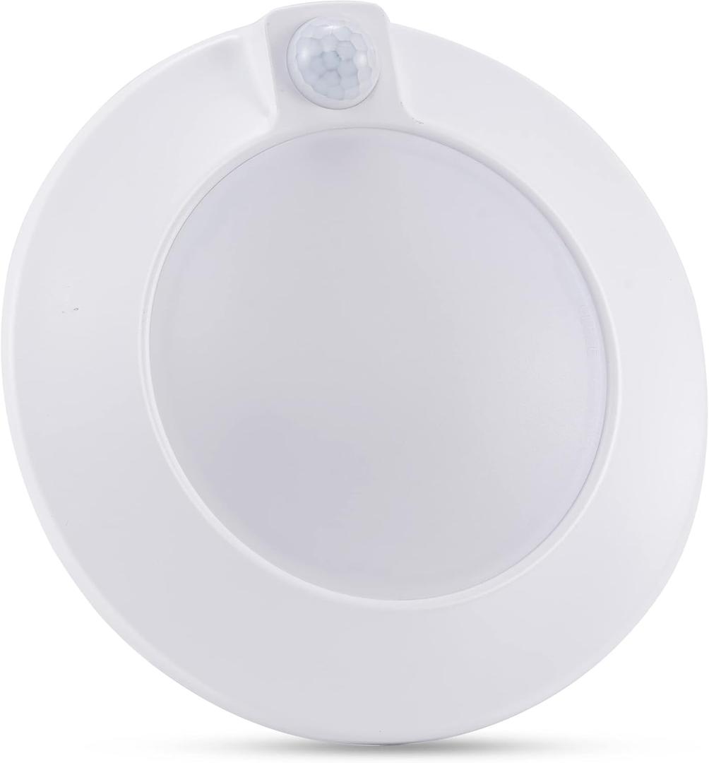 CLOUDY BAY Motion Sensor Ceiling Light Indoor,120V CRI90 10W 5000K Bright Day Light,6.5 inch LED Flush Mount Ceiling Lighting Fixture for Garage, Walk-in Closet, Attic, Pantry Wet Location White Finish