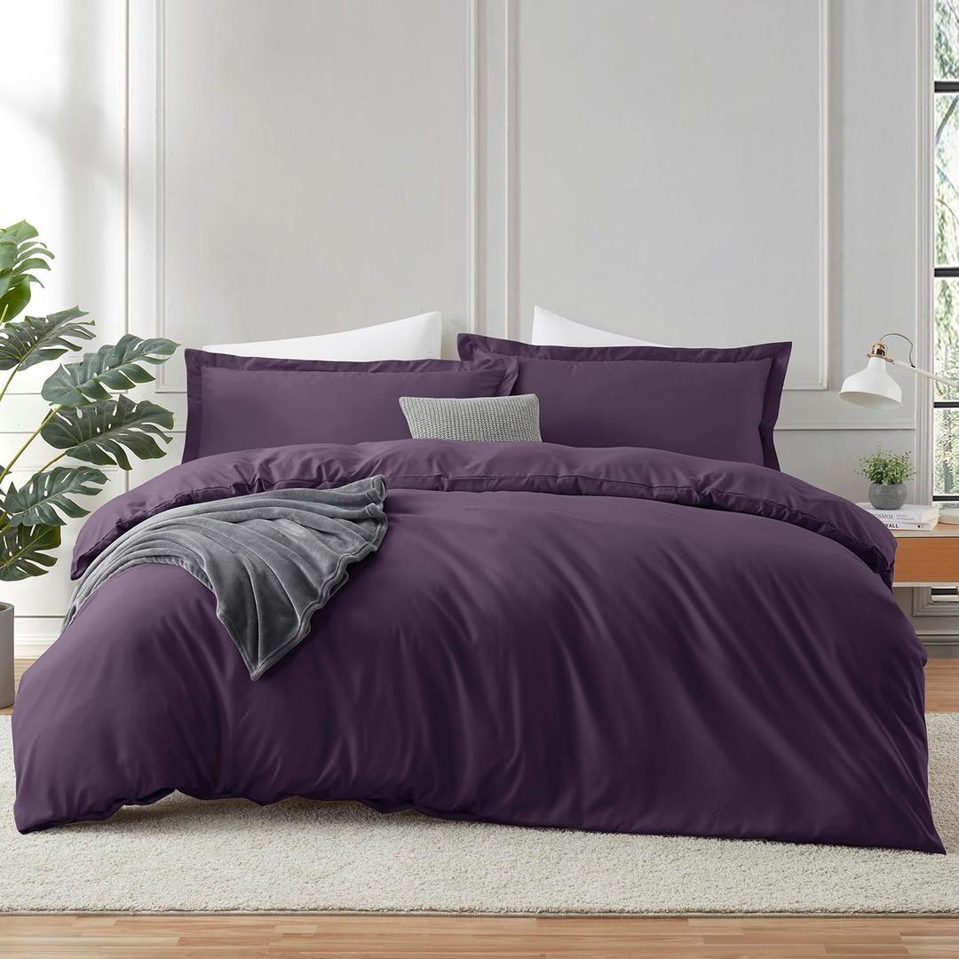 Hearth & Harbor Purple Duvet Cover Queen Size - 3 Piece Soft Double Brushed Bedding Set - Includes 1 Queen Duvet Cover with Button Closure 90x90 inches and 2 Pillow Shams