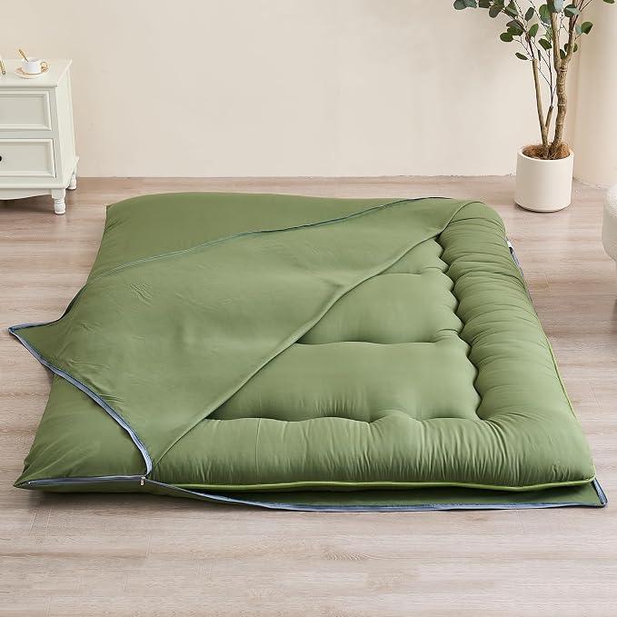 Zelladorra Futon Mattress Cover, Zippered Japanese Floor Mattress Cover
Soft Cover with Zippered Design, Easy to Remove and Wash for Convenient Mattress Care, Green