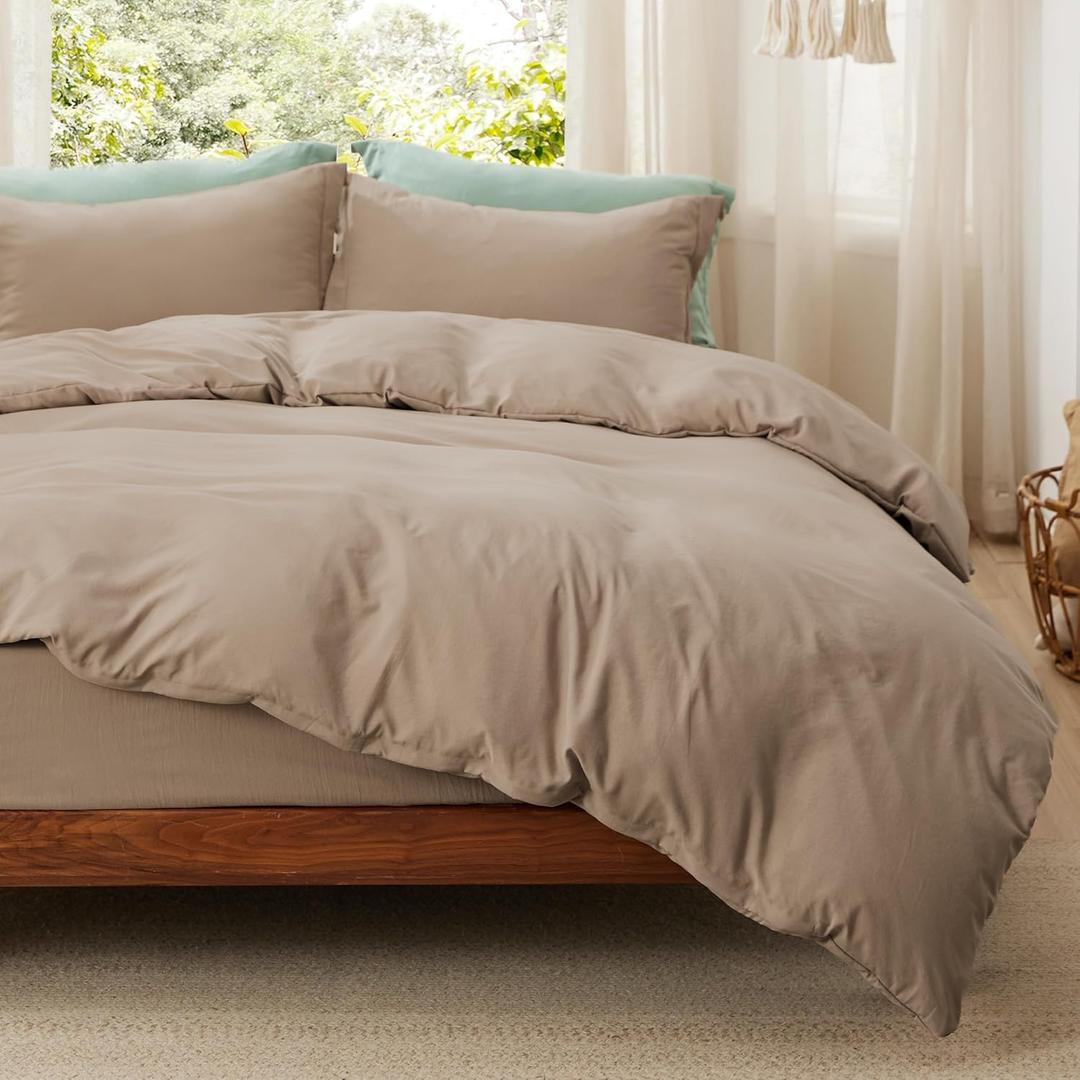 Bedsure Duvet Cover Queen Size with Fitted Sheet - 4 Pieces Prewashed Cotton-Like Polyester Extra Soft Bedding Set, Includes 1 Duvet Cover 90x90 Inches, 2 Pillow Shams, 1 Fitted Sheet, Light Brown