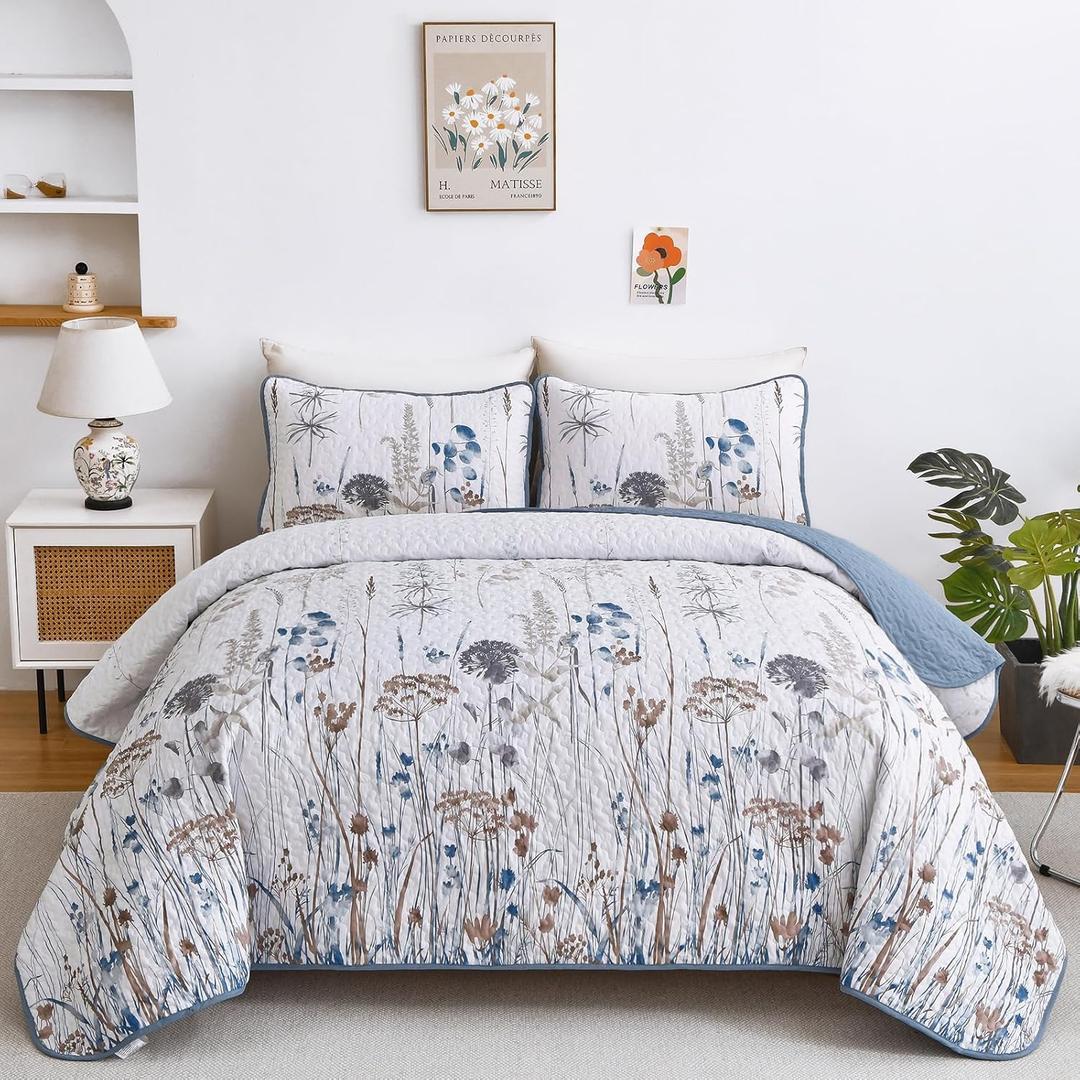 Dobuyly Blue King Size Quilts for Bed, Floral Botanical King Quilt Bedding Set 3 Pieces, Soft Lightweight Microfiber Brown Flower Bedspread Coverlet Set for All Season, 110"x90"