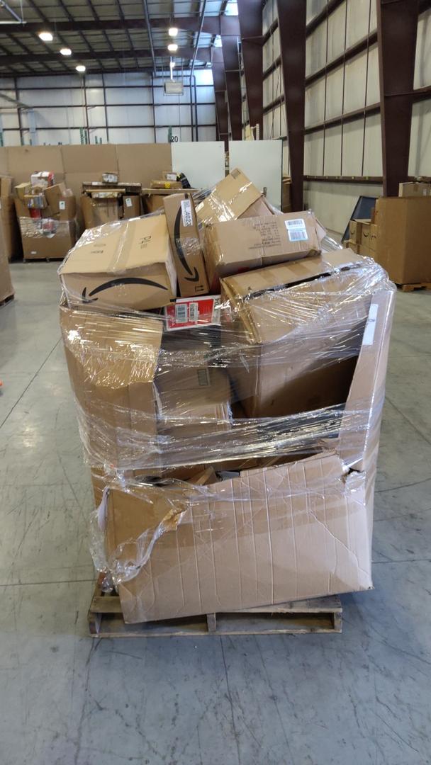 Pallet of Salvage Items