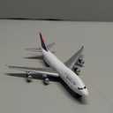 Airplane Model, Delta 747 Aircraft Die-cast Metal Planes Suitable for Collection and Desktop Decor