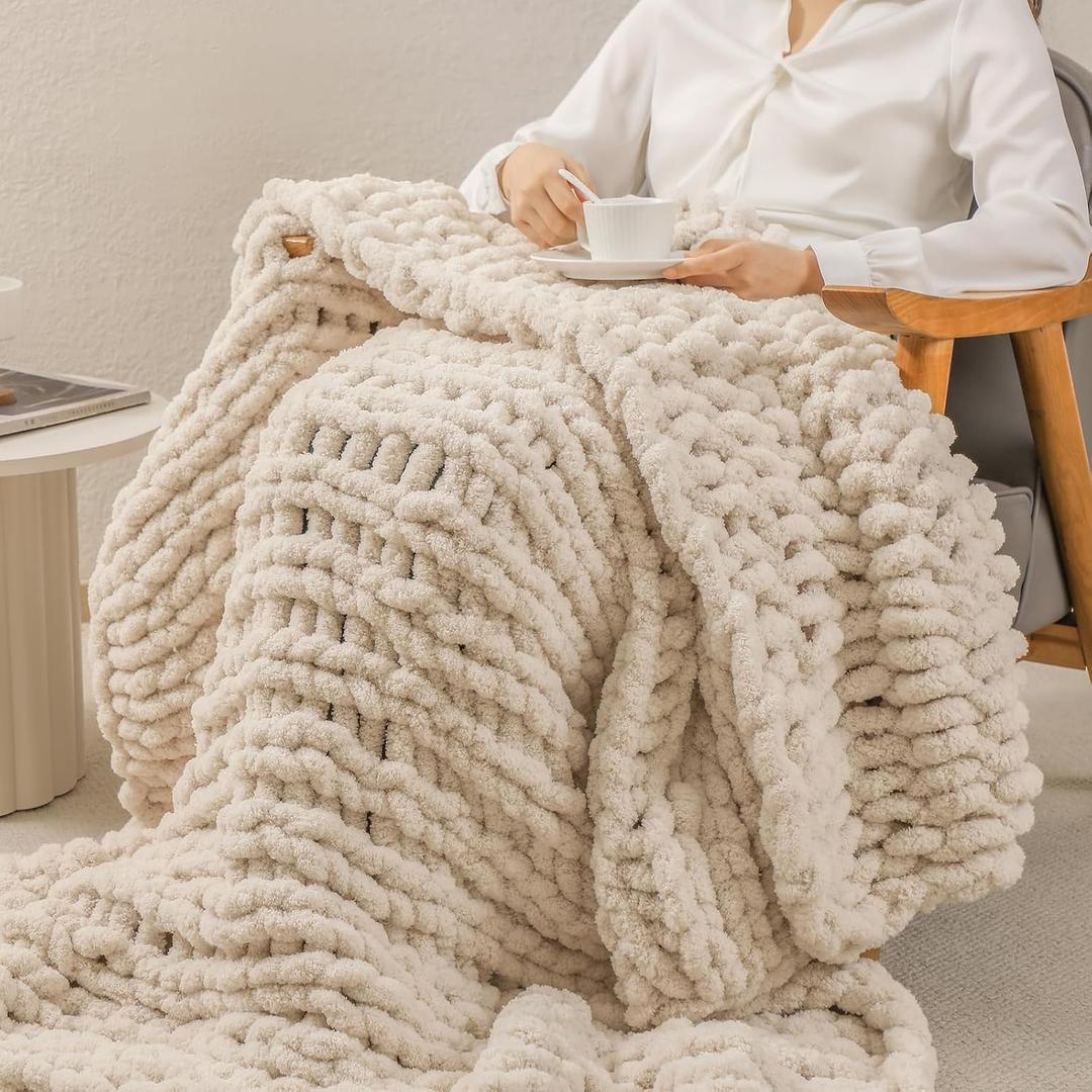 bearberry Chunky Knit Handmade Throw Blanket 50x60in Jumbo Chenille Beige