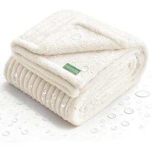 Waterproof Dog Blanket for Couch - Washable Medium Pet Blanket for Furniture Protector, Cozy Fleece Calming Dog Crate Blankets for Indoors & Outdoors, Cream, 30"x40"