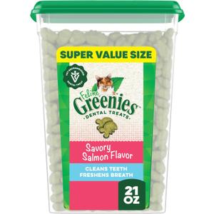 Greenies Feline Veterinarian-Recommended Adult Natural Dental Cat Treats, Savory Salmon Flavor, 21 oz. Tub (1.31 Pound (Pack of 1))