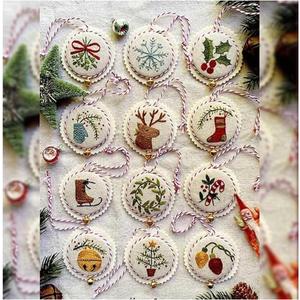 Hand Embroidery Christmas Ornaments Kit, Christmas Embroidery Kit, DIY Material Package, Christmas Embroidery Kits for Adults Beginners (Colorful)