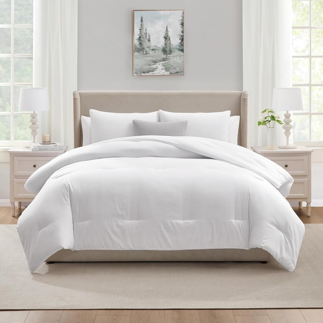 Nestl Full Size 3 Piece Solid Comforter Set – White
Nestl Down Alternative Comforter Set - Soft and Lightweight 100% Microfiber Bedding Set