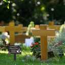 Cross Grave Markers Memorial Remembrance Plaque Stake Waterproof Acrylic Marker for Cemetery Religious Memorial Garden Stake Sympathy Dove Grave Decorations for Cemetery Outdoor Yard