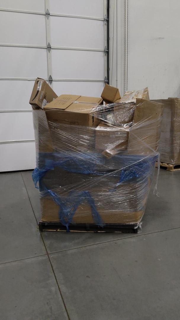 Pallet of Salvage Items