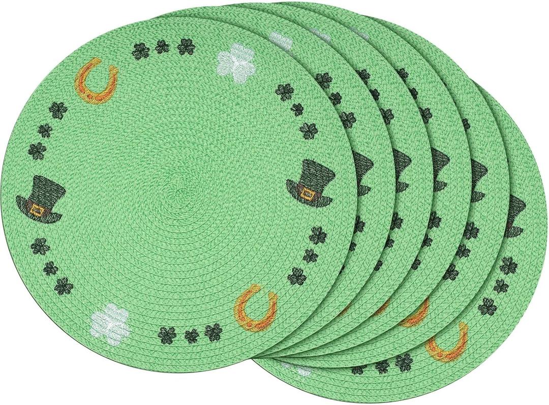 Remerry St. Patrick's Day Placemats Set of 6 Lucky Shamrock Table Mats for Spring Kitchen Dining Waterproof Heat Resistant Green Clover Place Mats for Irish Holiday Party Decor