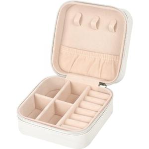 Travel Jewelry Case Small Jewelry Box Jewelry Organizer Storage Case Portable PU Leather Mini Jewelry Travel Case for Girls Womens Earring, Necklace, Rings,Bracelets (White)