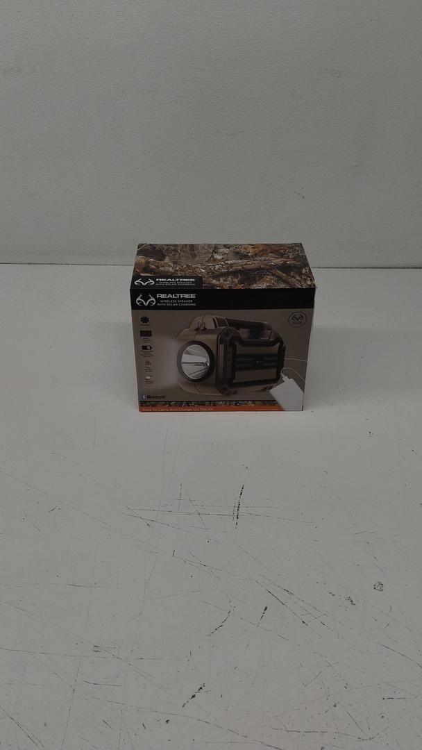 Realtree Wireless Speaker With Solar Charging