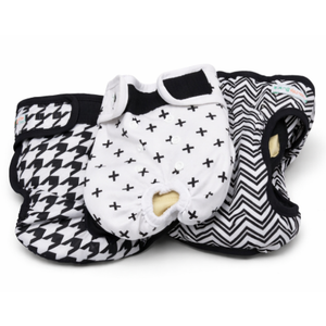 Langsprit Washable Female Dog Diapers (3 Pack)  No Leak Reusable Diapers for Doggy Female in Period  Highly Absorbent Dog Heat Panties with Adjustable Snaps M