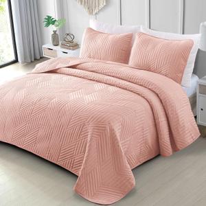 Exclusivo Mezcla Ultrasonic Full Queen Quilt Bedding Set, Lightweight Blush Pink Bedspreads Soft Modern Geometric Coverlet Set for All Seasons (1 Quilt and 2 Pillow Shams)