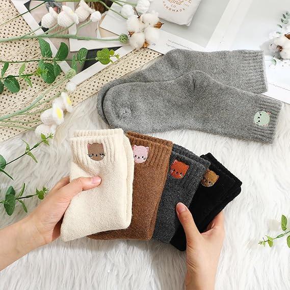 Simlakey 5 Pairs Winter Wool Socks Thick Soft for Women, Vintage Winter Warm Womens Boot Sock Gifts