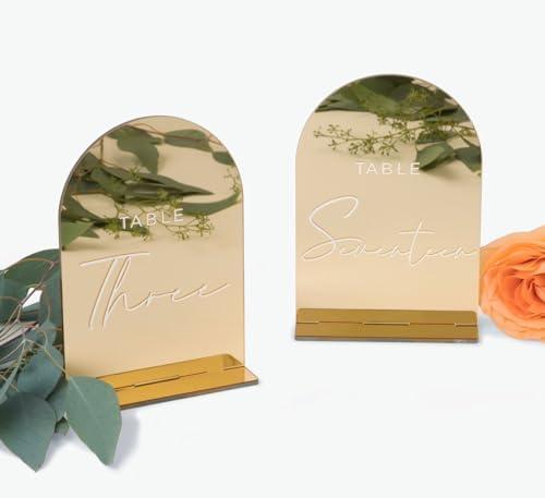 daphie&mae Gold Table Numbers - Double Sided Acrylic Mirrored Wedding Table Numbers for Wedding Reception, Engagement - 4.7 x 6.7 Inches (Double Sided 1-10), Set of 2