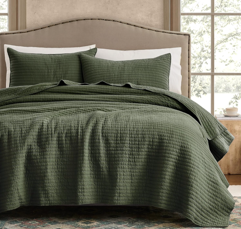 WDCOZY 100% Cotton King Size Quilt Set - Olive Green Striped Pick Stitch Soft Lightweight Bedspread, Textured Like Linen, Farmhouse Country Rustic Coverlet, Shabby Chic Gauze Bedding, 3 Pieces