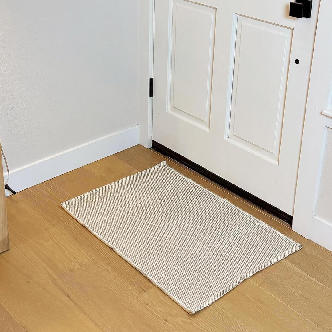 LIVEBOX Jute Cotton Hand-Woven Entryway Rug, 2x3 Soft Neutral Front Door Rug, Small Kitchen Rugs Natural Rug for Farmhouse Bedroom Bathroom (2' x 3', Natural)