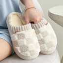VTTDB Checkered Slipper House Slippers for Women Men Plush Warm Fuzzy Slippers Flyffy Bedroom Shoes Indoor Slip On (White)