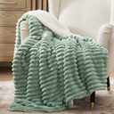 Bedsure Sherpa Blanket Twin Size for Couch - Super Soft Cozy Fleece Thick Warm Blanket for Winter, Plush Sage Green Throw Gift for Women, 60x80 Inches (Twin (60" x 80"), 04 - Sage Green)