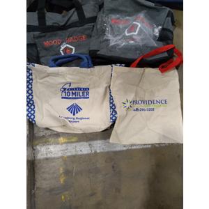 Muilt Bags All Different Color And Size