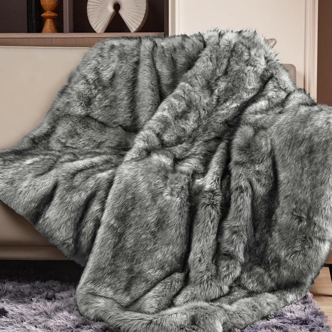 Touchat Luxury 1000GSM Faux Fur Throw Blanket Queen Size, Super Thick Warm Cozy Heavy Blankets for Couch Bed Sofa, Plush Fuzzy Elegant Winter Reversible Mink Blanket for Living Room Bedroom, WhiteGrey (Queen-80"x80")