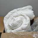 D & G THE DUCK AND GOOSE CO All-Season Quilted Comforter Twin Size, Light Weight Duvet Insert from 233T Peach Skin Fabric &350gsm Down Alternative Fiber, Hotel Quality & Machine Washable