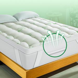 Mattress Topper Viscose Derived from Bamb00,1000 GSM Extra Thick Pillow Top with Breathable Air Mesh Sides,Cooling Mattress Pad Cover for Back Pain 4 Anchor Elastic Bands, 60x80 Inch (Green)
