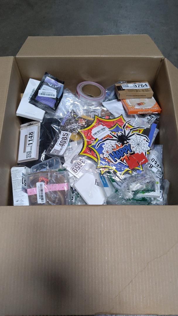 Box of Mixed Items