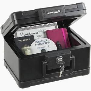 Fire Rated Chest Safe, with Key 18.3 lb, 0.15 cu ft, Steel