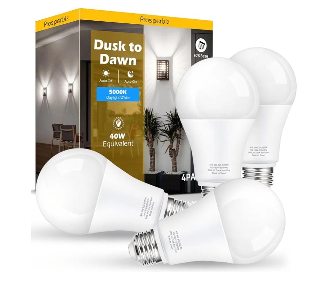 Dusk to Dawn LED Outdoor Light Bulbs 40W Equivalent, A19 Automatic On/Off Sensor Light Bulb Daylight 5000K, Dusk to Dawn Light Bulbs for Outdoor Lighting Porch Garage Backyard Patio, 4 Packs