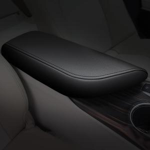 AOMSAZTO Center Console Cover Customized Armrest Cover Compatible with 2018-2024 Toyota Camry, Leather Arm Rest Covering for Car, Well-Make Durable Console Cushion Pad, Black