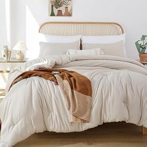 ROSGONIA Oversized King Comforter Beige, 3pcs(1 Boho Comforter & 2 Pillowcases) Soft Lightweight Oversized King Size Comforter Sets All Season Bedding