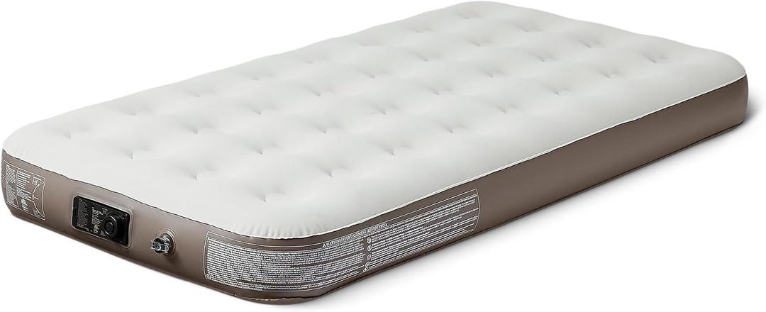 Amazon Basics Twin Inflatable Air Mattress with Built-in Electric Pump, Quick Inflation, Supports 300 lbs, Includes Carry Bag, Size: Twin