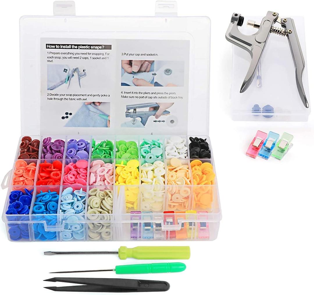 Lemonfilter Snap Button with Snap Pliers Kit, 400 Sets Snap Fastener T5 Plastic No-Sew Buttons, Starter Fasteners Poppers Press DIY Studs Kits for Sewing Clothing & Diapers Rain Coat Crafting